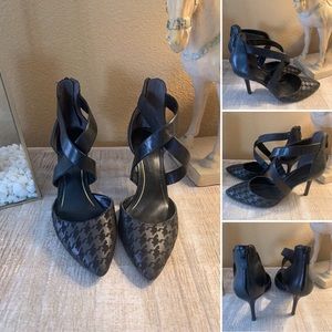 - - Enzo Angiolini Black patterned heels